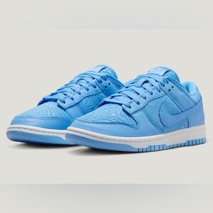 ✨NEW✨ Nike Dunk Topography University Blue